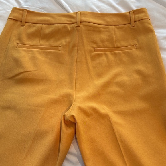 Banana Republic Sculpted Stretch Pants golden yellow/tan - Picture 6 of 8
